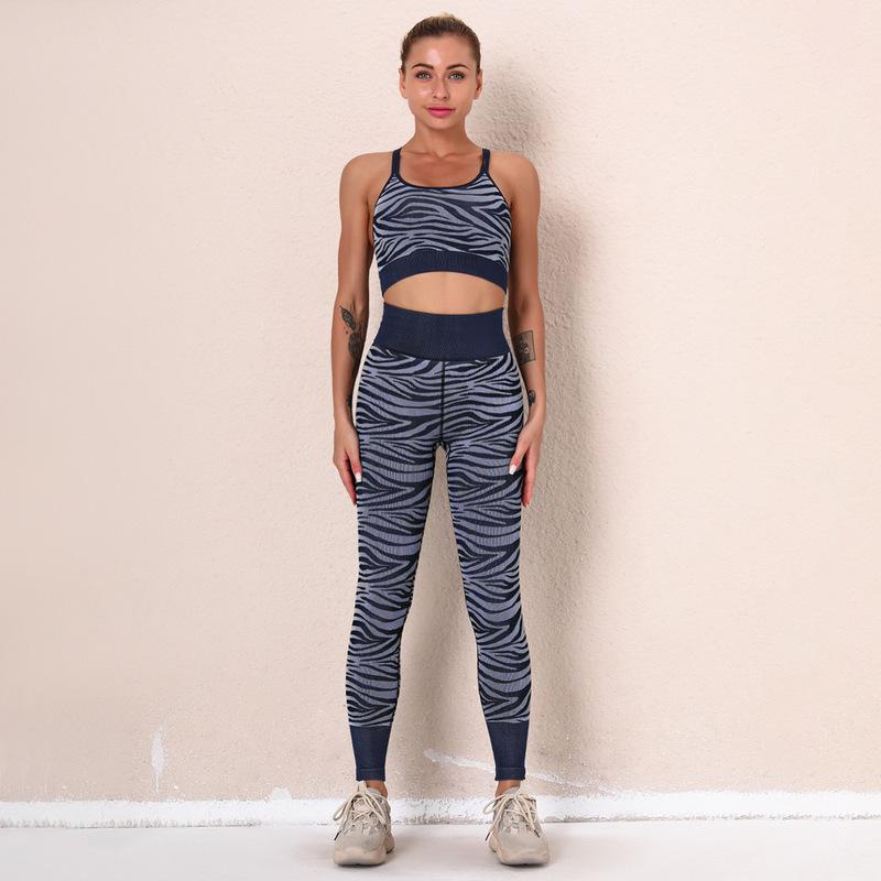 Sexy Striped Knitted Yoga Wear Fitness Running Hip Lifting Leggings Seamless Sportswear Two Piece Suit