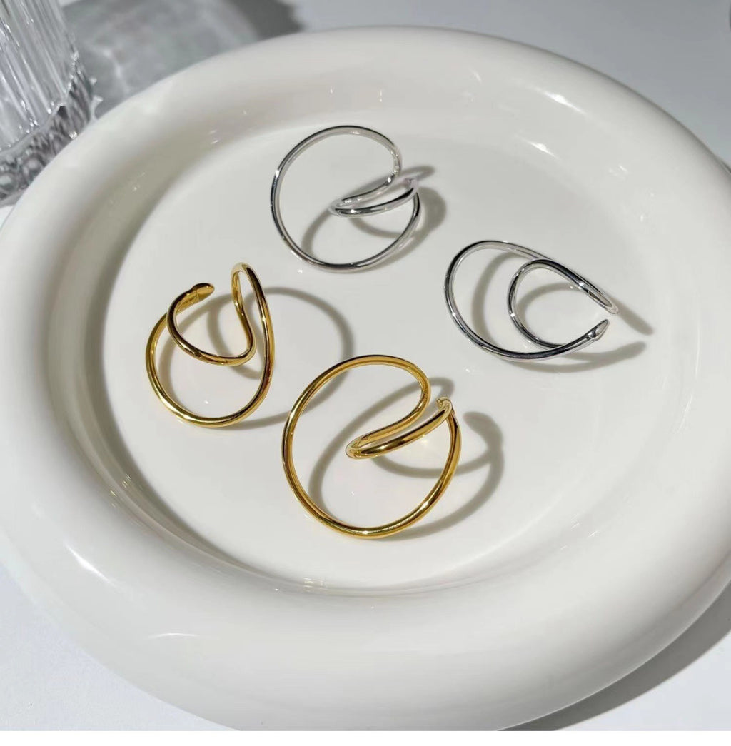 Creative design European and American style brass gold-plated ear clips without piercing Möbius loop earrings for couples