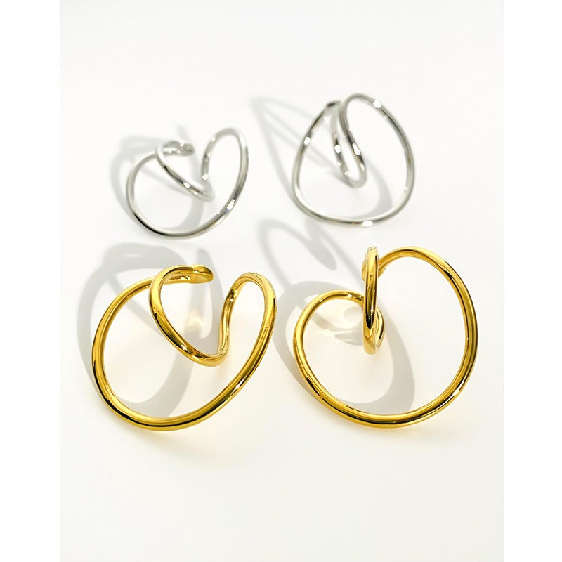 Creative design European and American style brass gold-plated ear clips without piercing Möbius loop earrings for couples