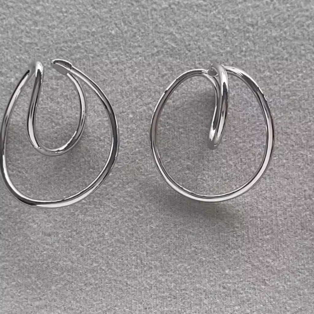 Creative design European and American style brass gold-plated ear clips without piercing Möbius loop earrings for couples