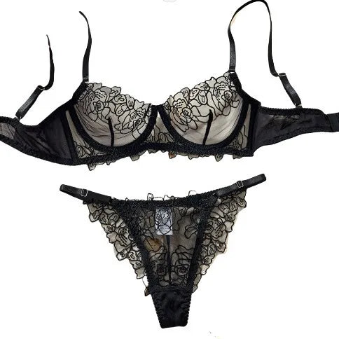 Hot's popular 2026 sexy mesh fabric flower embroidery lingerie set in Europe and America gathers seductive