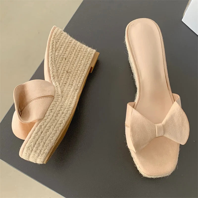 2025 European and American Style Wedge Heel Slippers New Summer High Heel Sandals with Peep Toe and Platform Cork Outsole