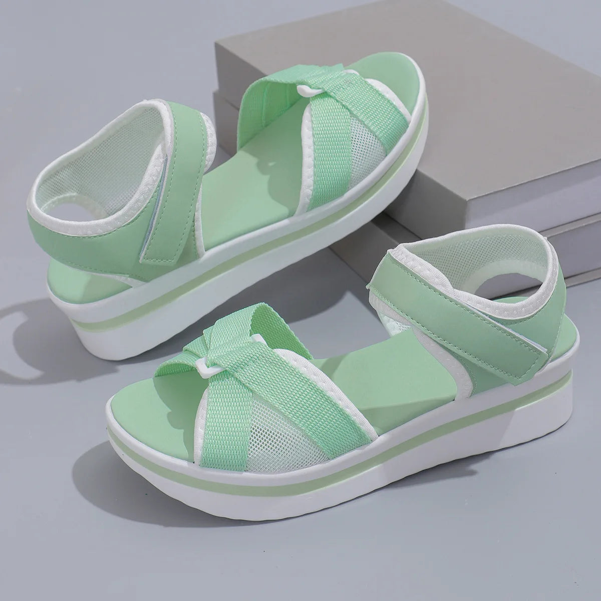 Color blocked sports style thick soled women's sandals