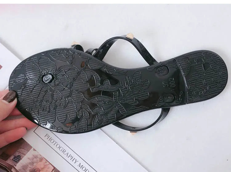 2021 Woman Sandals Flats Fashion Woman Flip Flops Summer Shoes Flats Sandals Cool Beach Rivets Shoes Sandals Girls Size 36-40