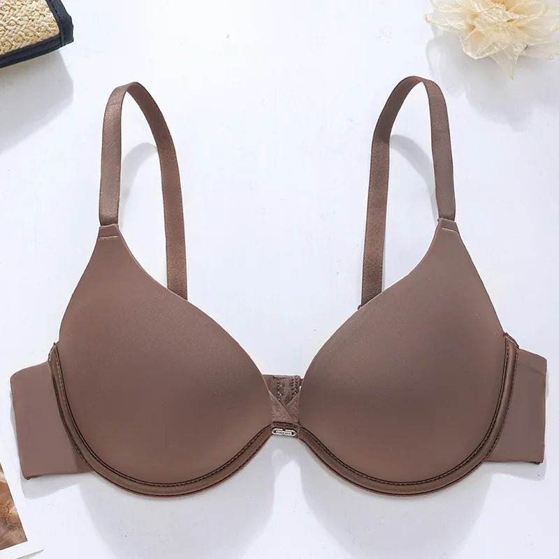 Seamless women's underwear, versatile and comfortable push-up bra.