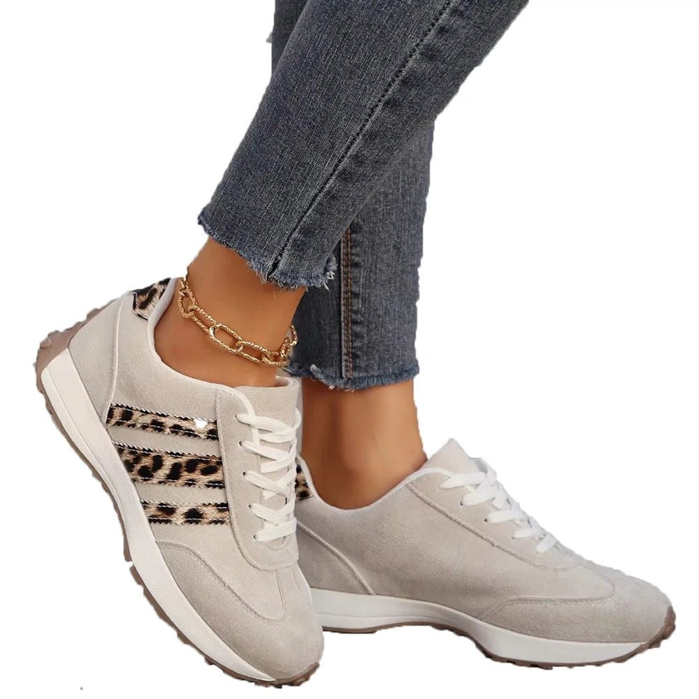 Leopard Print Sneakers Women Retro Runner Casual Shoes Lace up Lightweight Animal Ladies Trainers Stylish Jogging