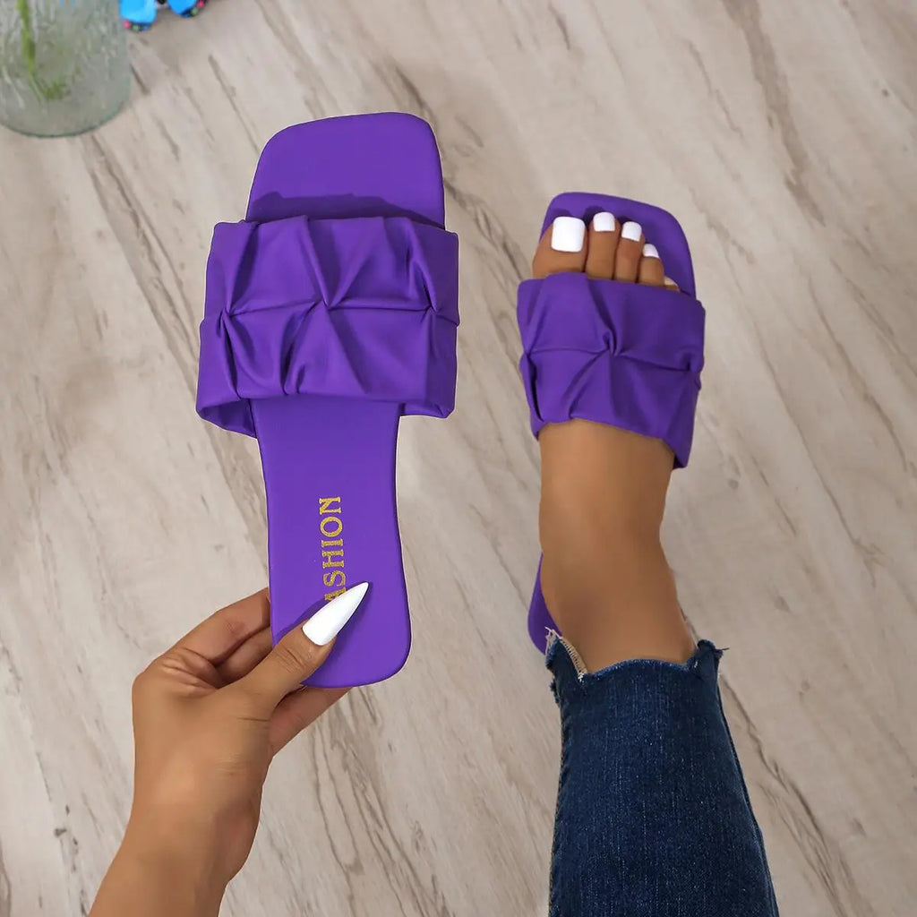 2026 Fashion Women Summer Slippers Square Toe Flat Shoes New Pleated Europe Style Comfortable Lady Sandals Slippers