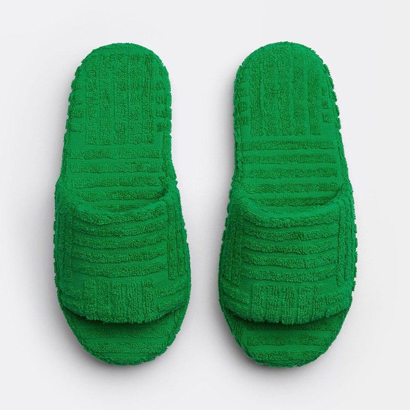 Women's Thick Sole Furry Slippers - Comfort Leisure Beach Shoes