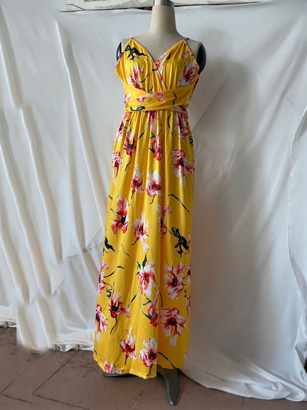 2025 Cross-Border Amazon Spring and Summer New European and American Fashion V Neck Suspender Printed Beach Dress Long Skirt