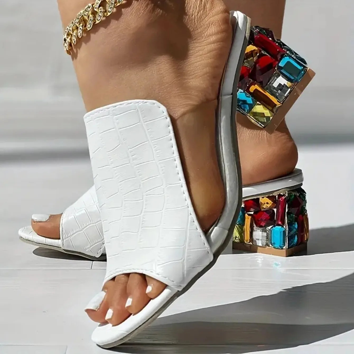Women Crystal Sandals 2026 New Spring Summer Open Toe Sandals Square Heels Beach Fashion Sandals Women Sandalias De Mujer