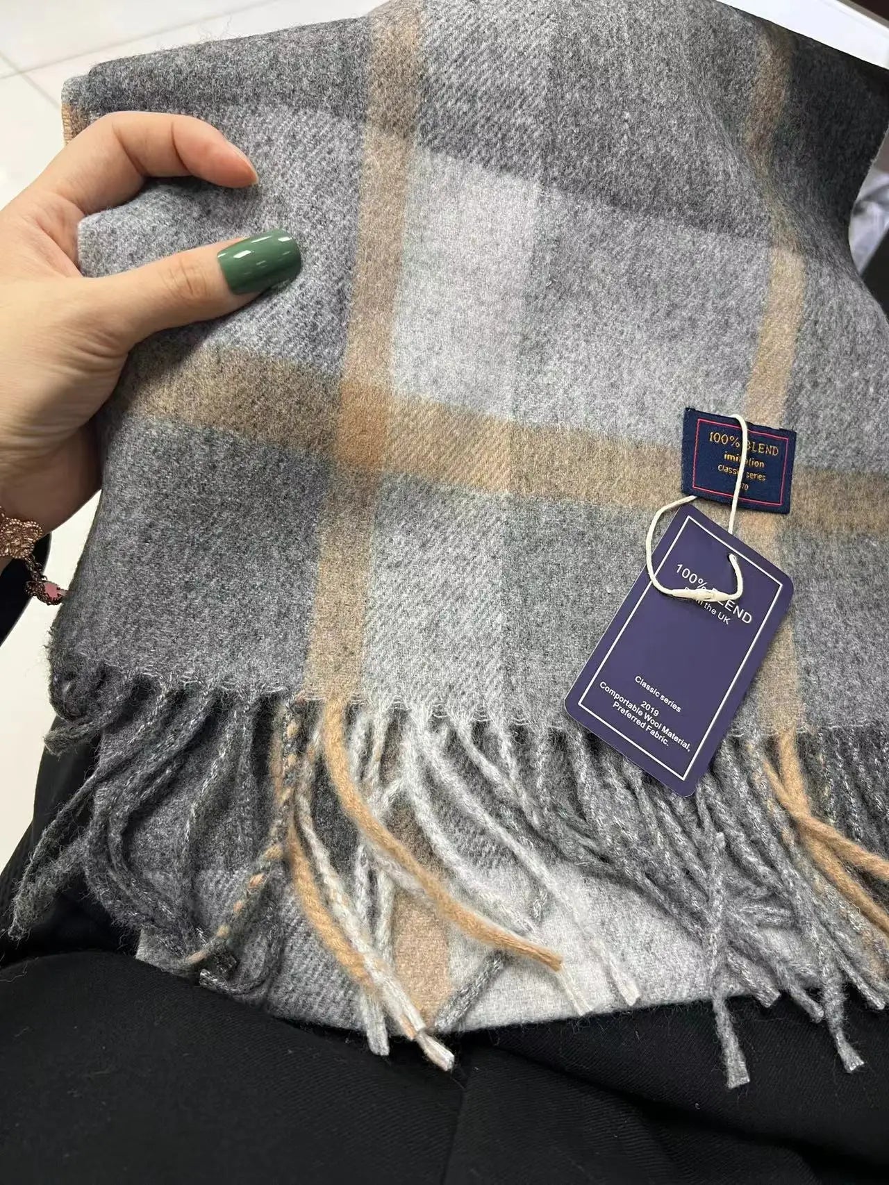 Faux Cashmere Plaid Scarf British Classic Style Light Luxury Unisex Warm Winter Autumn Neck Wrap for Couple