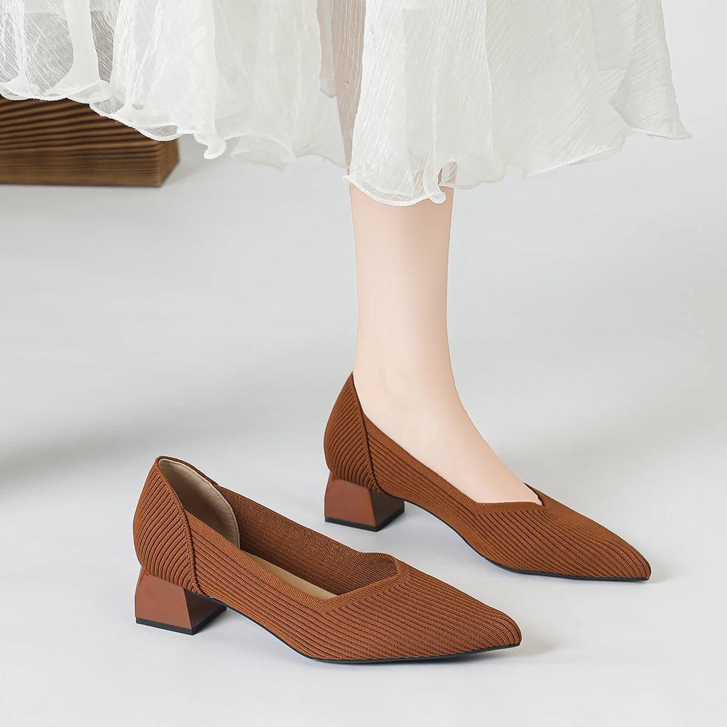 2026 New Women's High Heels Large 42/43 Fashion Pointed Anti slip Rubber Bottom Knitted Breathable Shoes