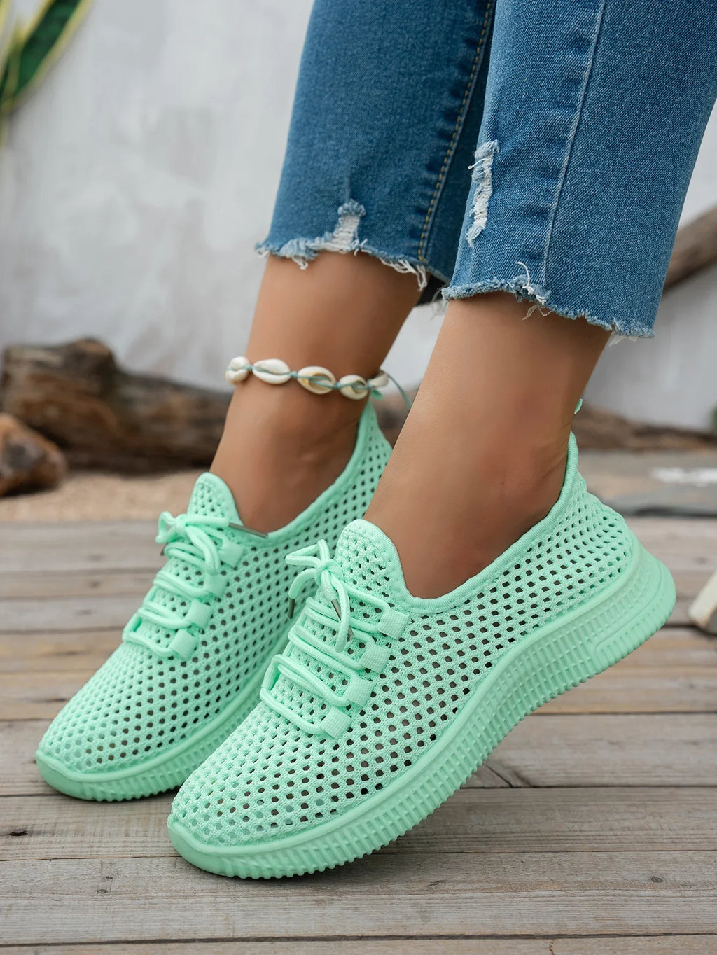 Women's Breathable Mesh Sneakers,  Slip-On Casual Shoes for Summer, Soft-Soled Non-Slip Daily Walking and Commuting Shoes