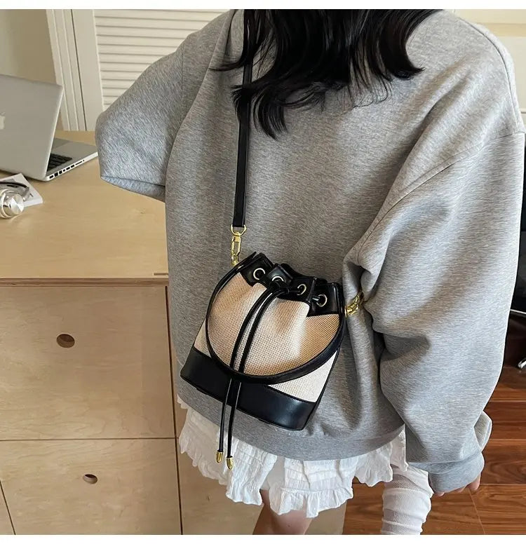 Stylish Designer Letter Logo Diaper Bag Women Luxury Leather Tote Large Capacity Elegant Crossbody Handbag For All Day