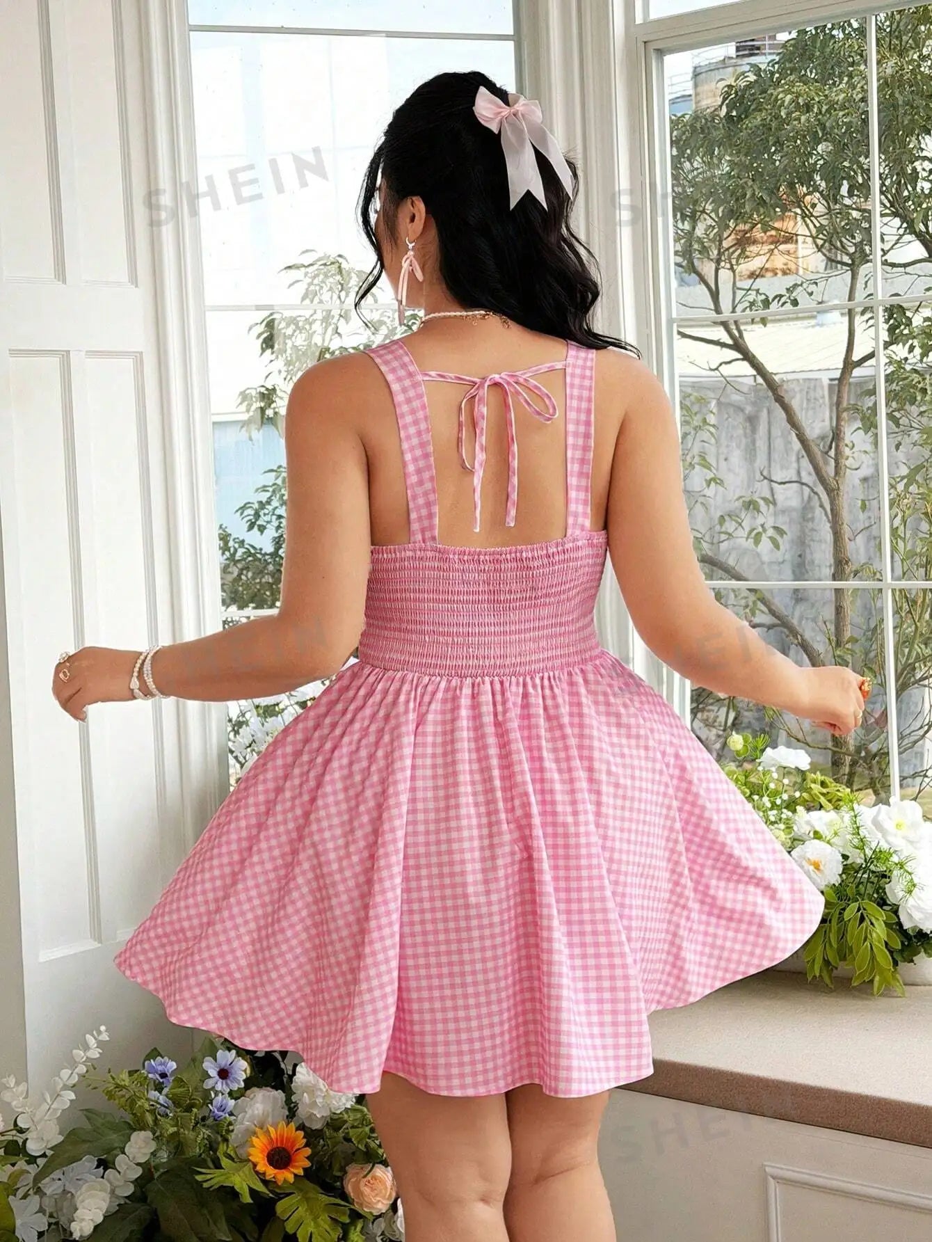 Plus Size Plaid Spaghetti Strap Mini Dress, Elegant Waist Cinching Short Dress for Women
