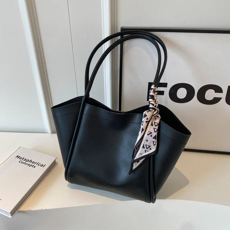 High-end Texture Retro Large-capacity Bag For Women 2023 New Autumn/winter Shoulder Bag Fashionable Tote Bag