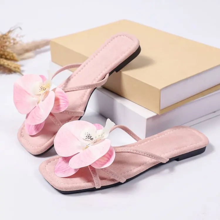 Clip Toe Flower Decor Summer Slippers for Women White Comfort Non Slip Beach Flip Flops Woman Fashion Square Toe Flat Sandals