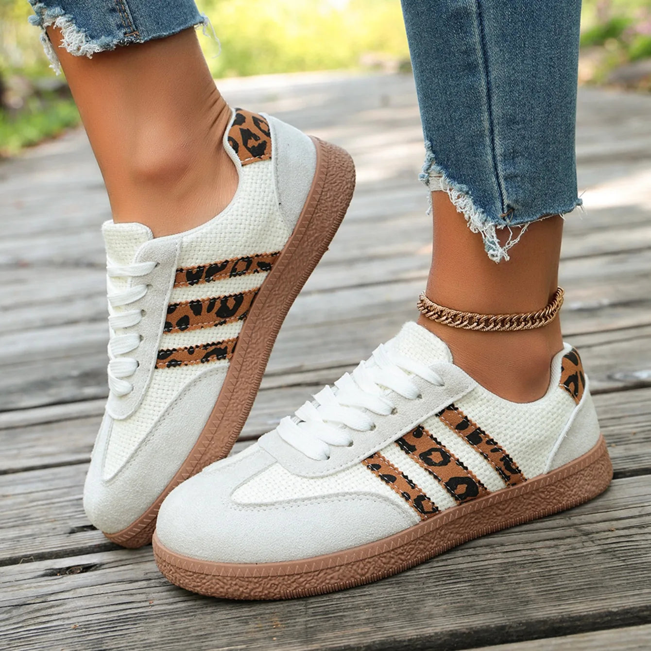 Women Sneakers 2026 New Fashion Leopard Striped Designer Shoes Lace Up Soft Soled Loafers Casual Comfortable Female Sneakers