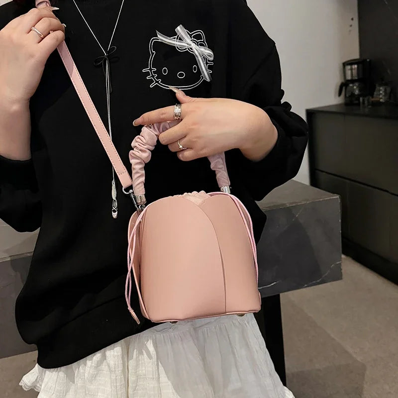 Black Handbag Women Fashion Wrist Bag Designer Mini Bucket Crossbody Bag Female Drawstring Handbag Pu Leather Lady Bag