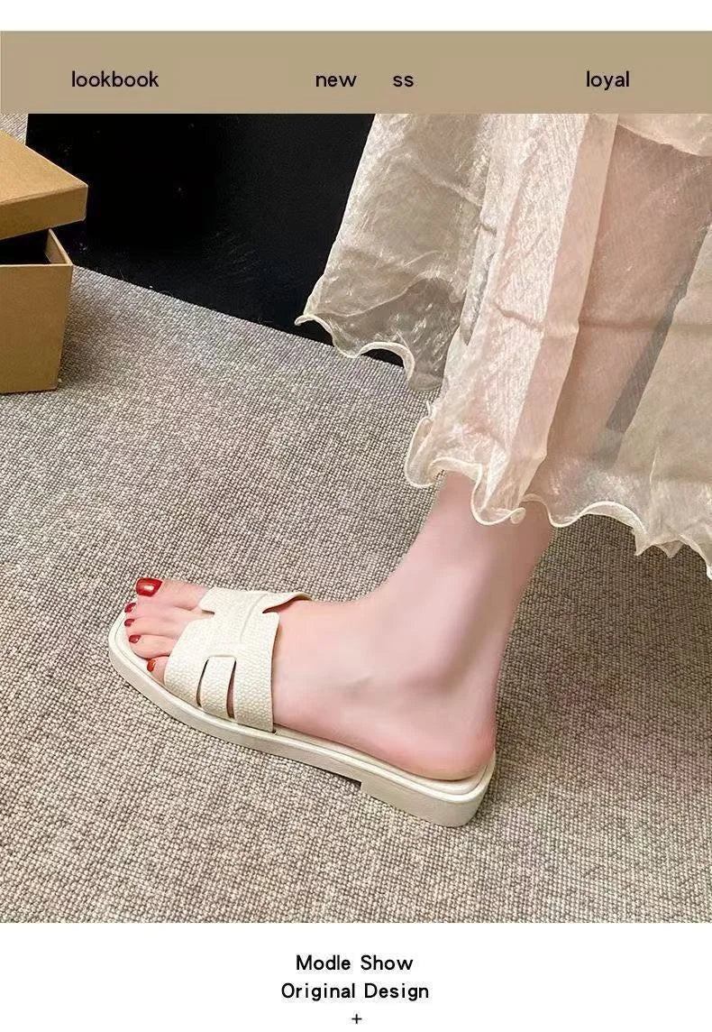 Fashion women's smooth slippers small Xinhong style French-style square toe high-end summer beach and outdoor slippers Advanced
