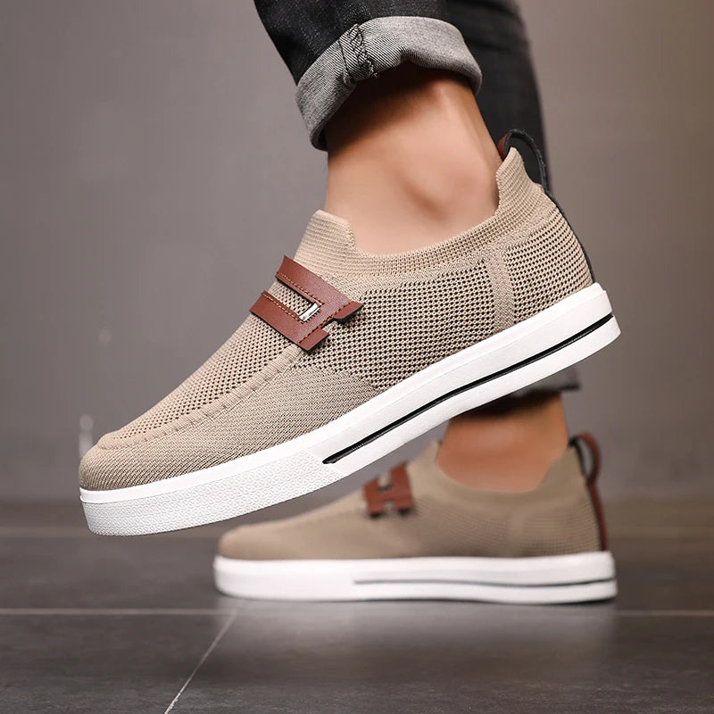 New Fashion Men Casual Shoes Lightweight Breathable Outdoor Walking Sports Shoes Driving Shoes Men Flat Canvas Shoes Large Size