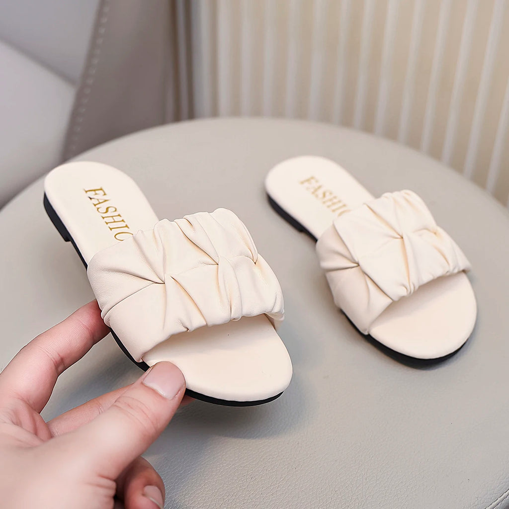 Fashion Summer Girls Pleated Slippers Fashion Children Flats Outdoor Kids Slippers Soft Anti-Slippery Kids Beach Slides Shoes