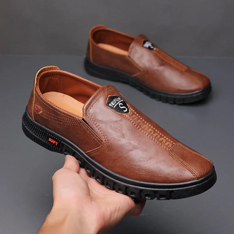Soft Bottom Men's Business Casual Shoes Easy to Wear Spring Summer Autumn Winter Korean Style round Toe Low Heel Leather Shoes