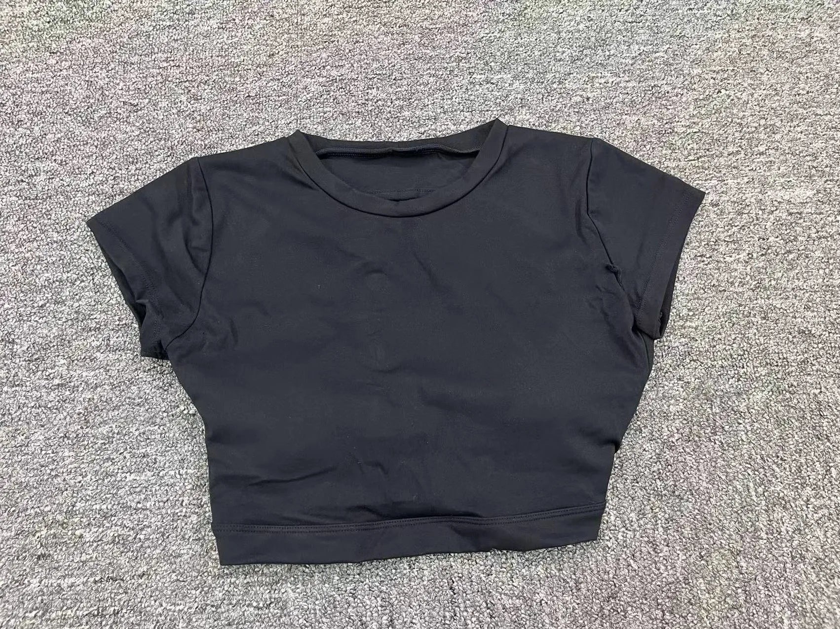 New Sports Shirts Breathable Workout Sportswear Fitness Backless Yoga Clothing Chest Pads Sport Crop Tops Gym Top Women