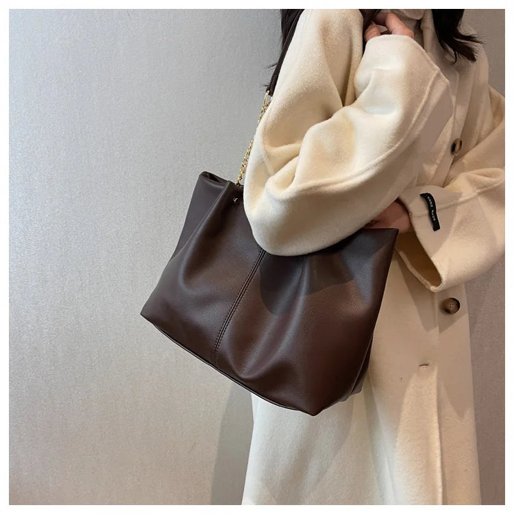 Fashion Leisure Chain Large Capacity Tote Bags for Women Shoulder Bag Shopping Bags Designer Bag Class Bags for Girl Сумка 가방