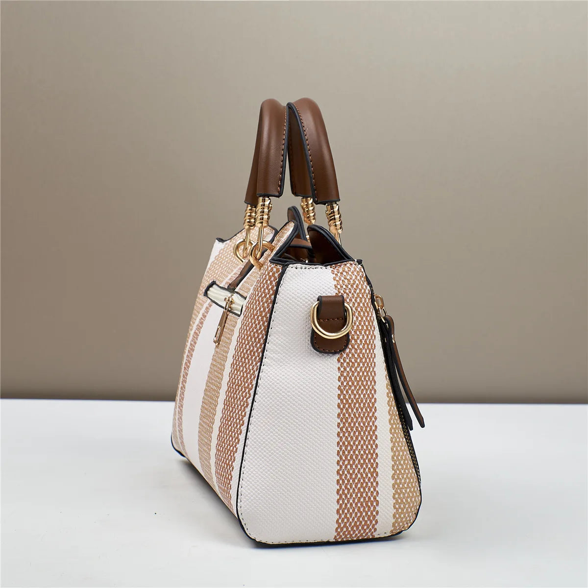 High Quality Women'S Crossbody Bag Luxury Brand Designer Handbag Large Capacity Classic Crossbody Bag Commuting Tote Bag Women