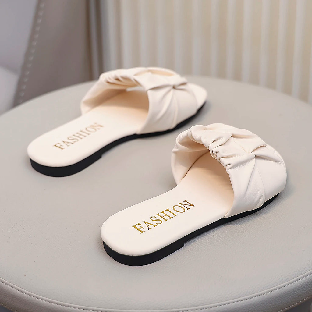 Fashion Summer Girls Pleated Slippers Fashion Children Flats Outdoor Kids Slippers Soft Anti-Slippery Kids Beach Slides Shoes