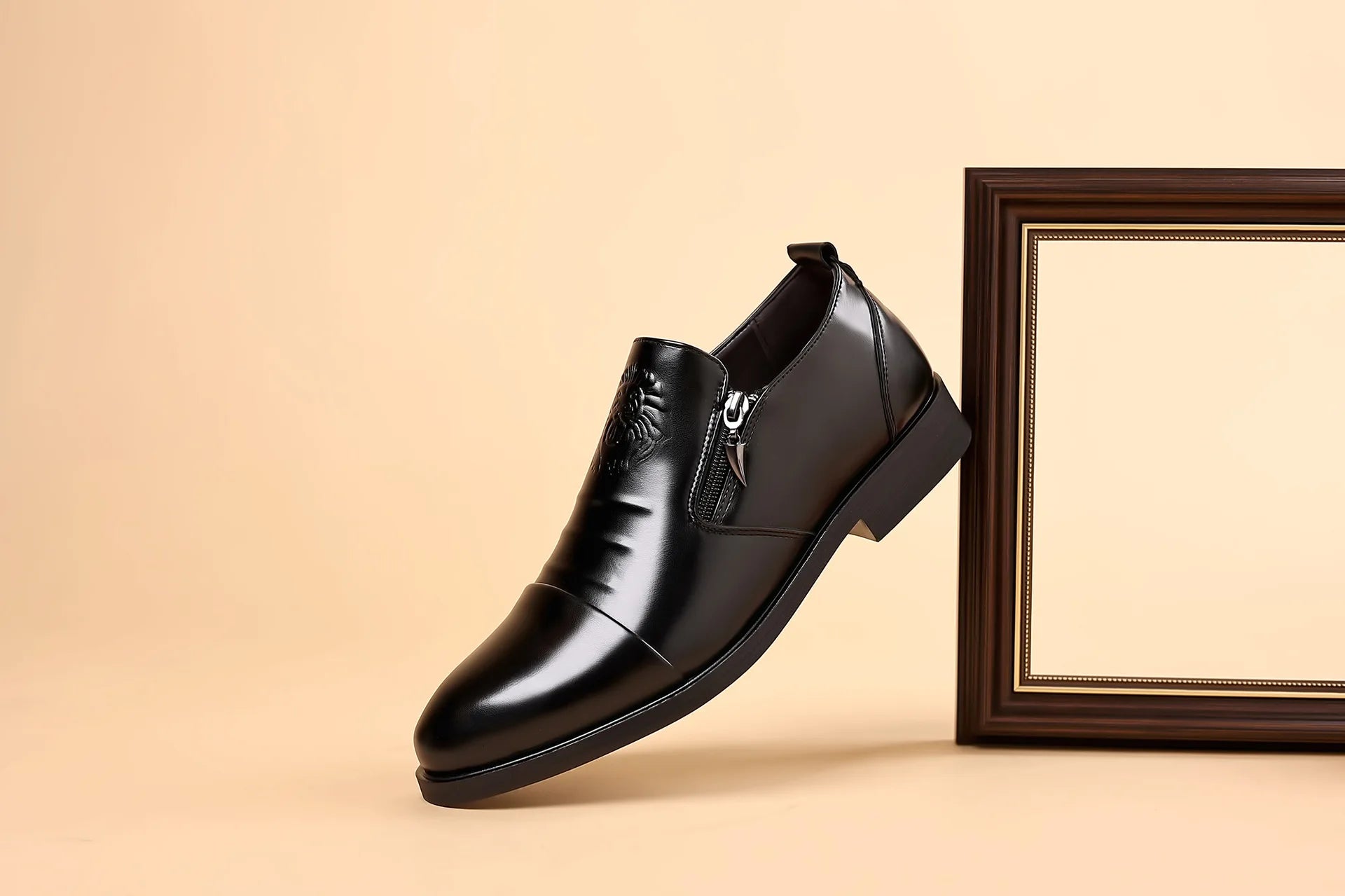 Luxury Men Oxford Shoes Retro Lion Head Zip Men Dress Shoes Office Business Loafer High Quality Men Party Wedding Shoes 2024 New