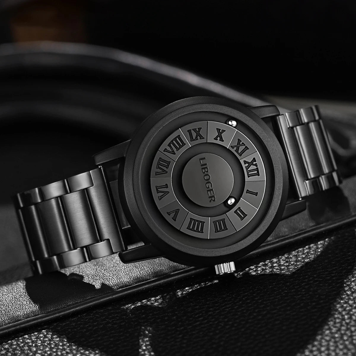 Fashion Magnetic Suspension Men Sports Watches Casual Mens Quartz Wristwatches Reloj Hombre（Without Box）