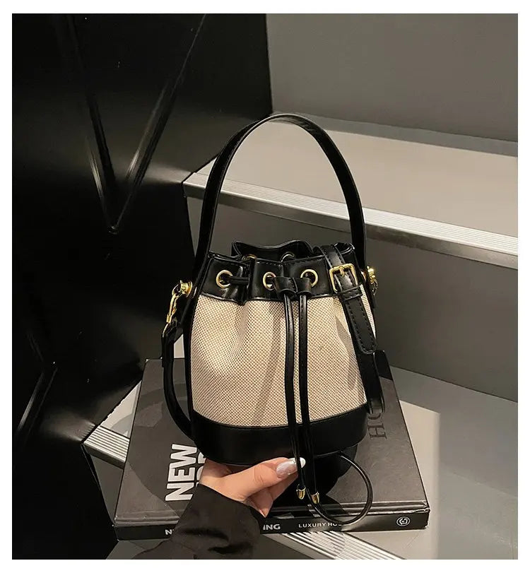Stylish Designer Letter Logo Diaper Bag Women Luxury Leather Tote Large Capacity Elegant Crossbody Handbag For All Day