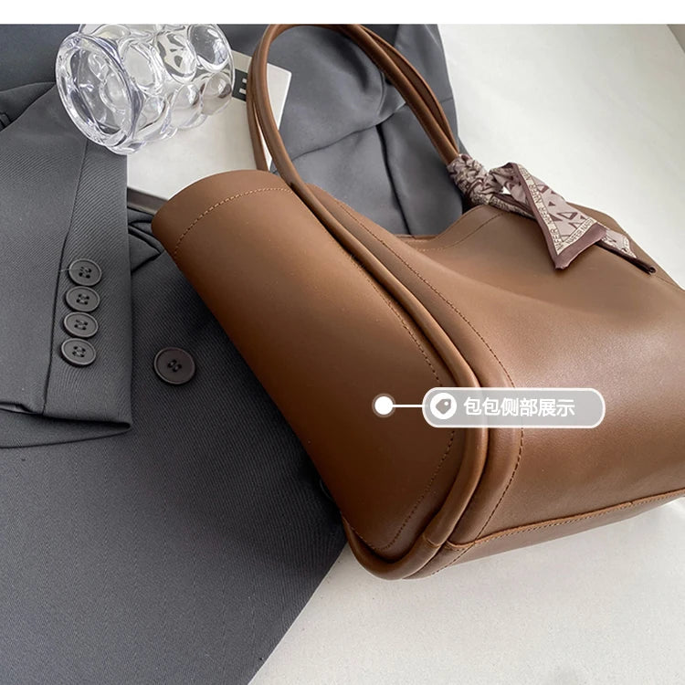 High-end Texture Retro Large-capacity Bag For Women 2023 New Autumn/winter Shoulder Bag Fashionable Tote Bag