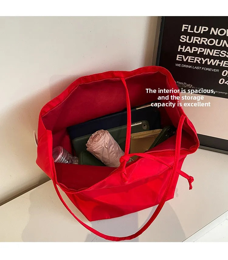 Soft Nylon Solid Color Product Designer Handbag Large Capacity Commuter Simple Tote Bag Hot Sale Versatile Fashion Shoulder Bag