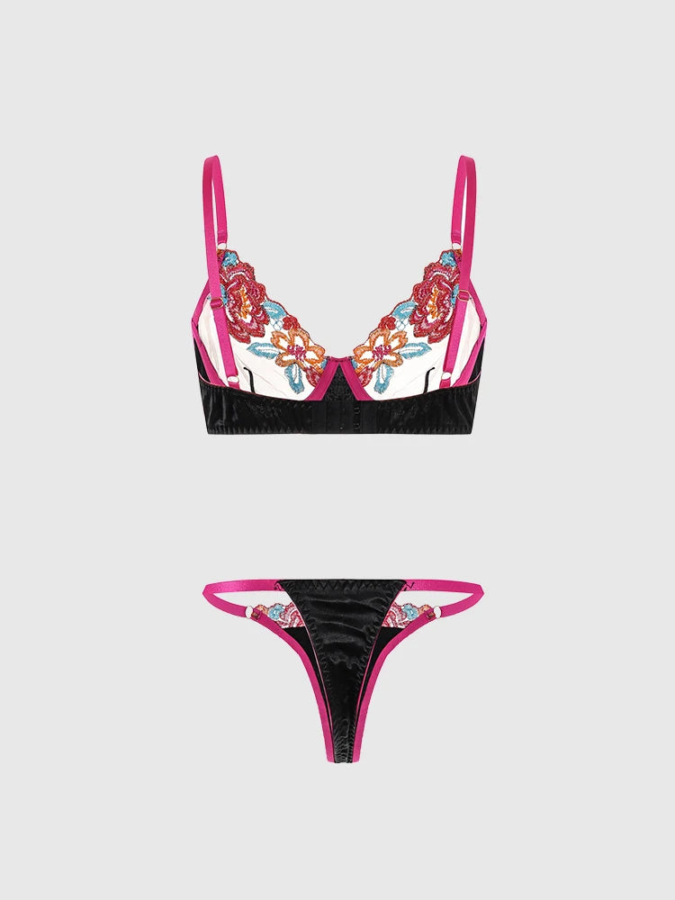 Women's embroidered bras come in underwire bra sets