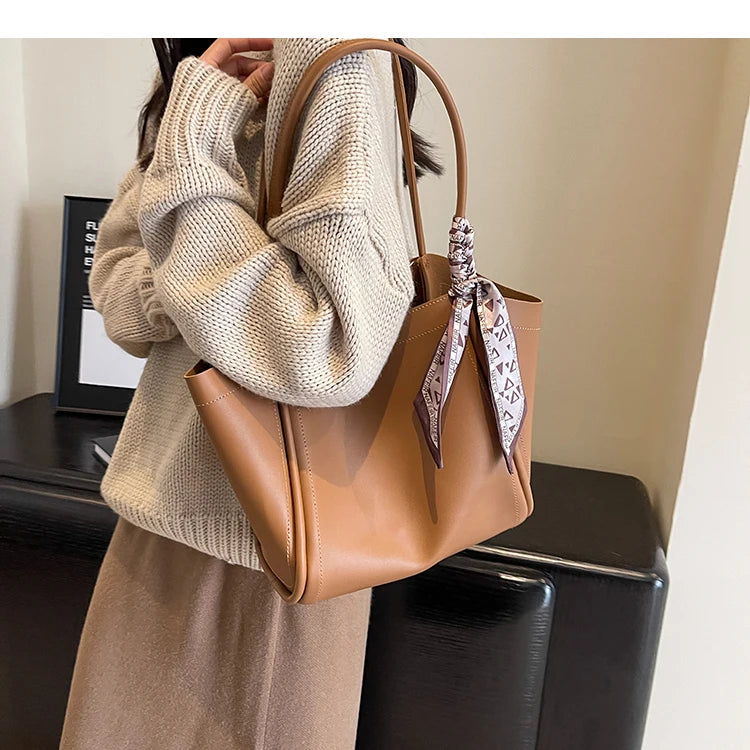 High-end Texture Retro Large-capacity Bag For Women 2023 New Autumn/winter Shoulder Bag Fashionable Tote Bag