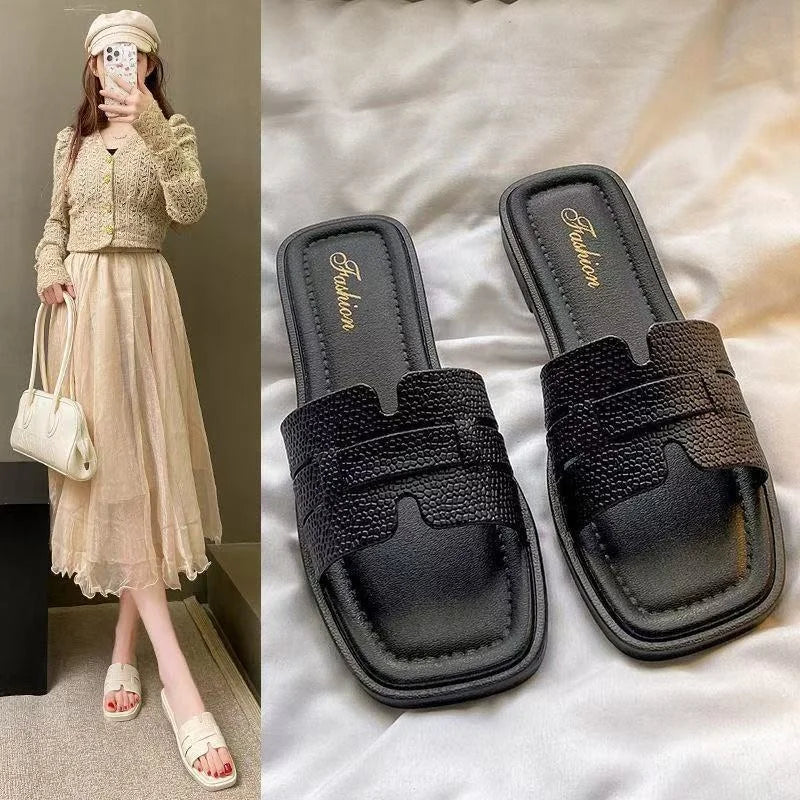 Fashion women's smooth slippers small Xinhong style French-style square toe high-end summer beach and outdoor slippers Advanced