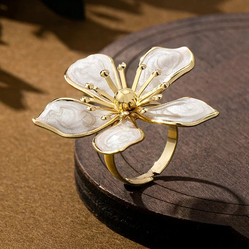 Huitan Gorgeous Flower Rings with White Enamel for Women Aesthetic Adjustable Finger Accessories Elegant Graceful Party Jewelry
