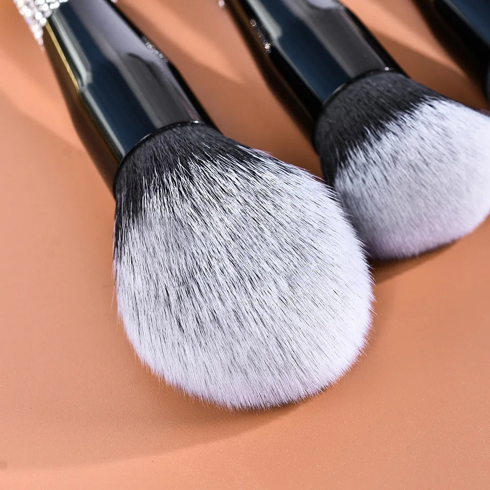 LOYBJ 10pcs Diamond Makeup Brushes Set Cosmetics Blending Tool Powder Foundation Blush Highlight Eyeshadow Eyebrow Eyelash Brush