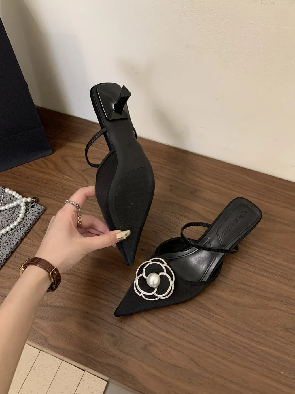 2026 Flower Pointed Toe High Heels Women Luxury Designer Sandals Female Summer Elegant Fashion Pumps Flower Mule Slippers Women