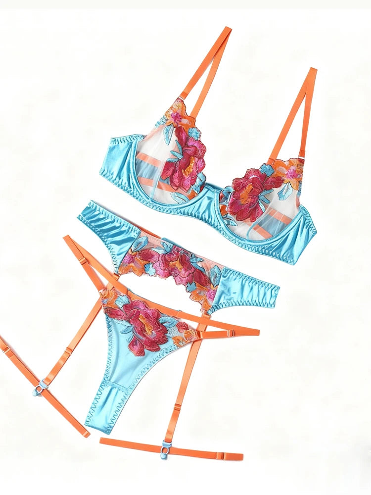Women's embroidered bras come in underwire bra sets