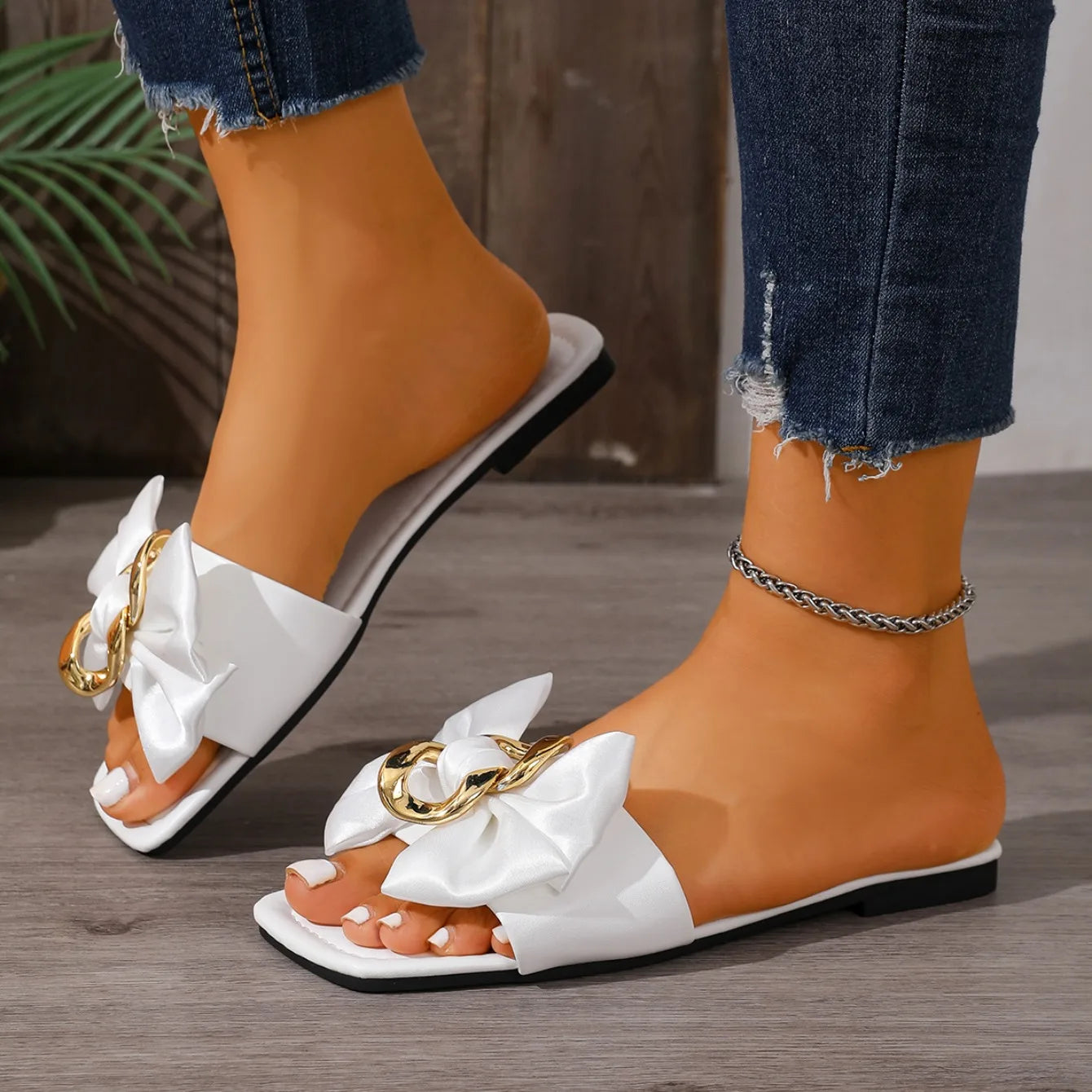 Women Slippers Summer Fashion Bow Slippers Casual Designer Sandals Flat Large Size Trend Women Shoes Lightweight Slides Women
