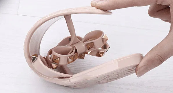 Women Low Pricing  Jelly Shoes Rivets Studs Bow-Knot Leisure Daily Flip-Flops For Raining Days Anti-Slip Flat Slippers Zoris 36