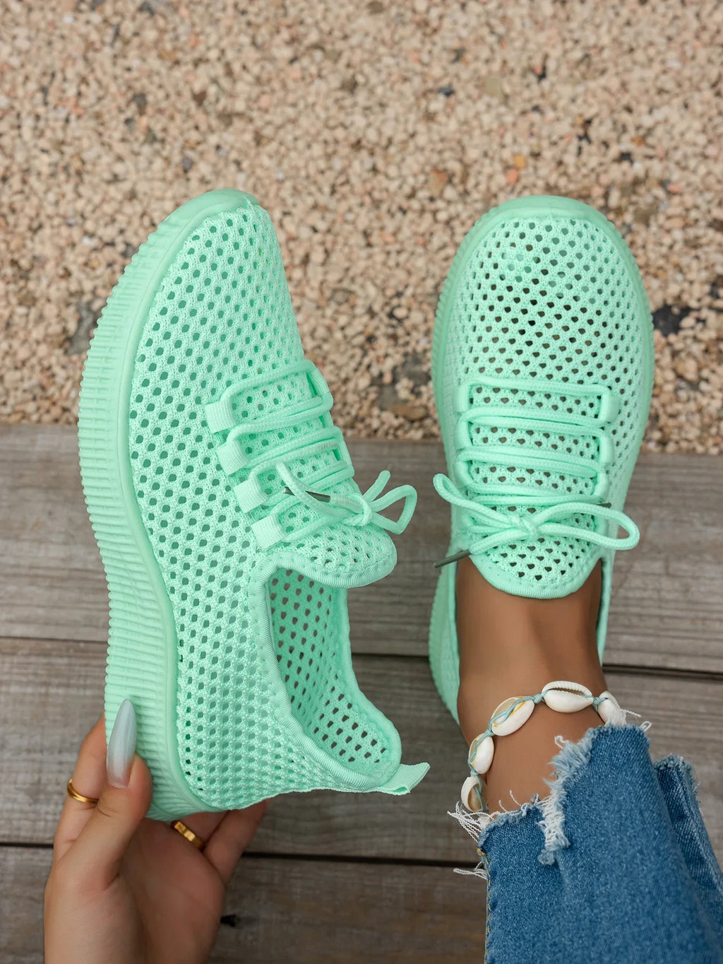 Women's Breathable Mesh Sneakers,  Slip-On Casual Shoes for Summer, Soft-Soled Non-Slip Daily Walking and Commuting Shoes