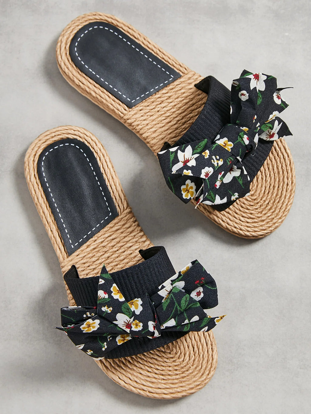 Female Summer Slippers Artificial Straw Sole Shoes Lady Summer Indoor Flat with Flip Flops Stitching Floral Women Slippers