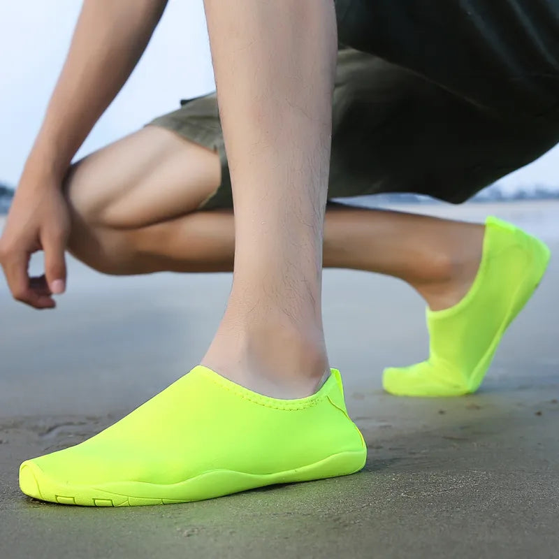 Women's Solid Color Canvas Sneakers - Casual Beach Shoes
