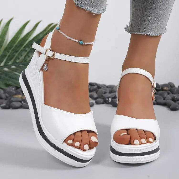 2026 Buckle Strap Women's Sandals Open Toe Wedge Heel Fashion Platform Summer Casual Sandals Comfortable Plus Size Shoes Ladies