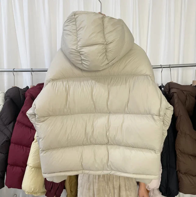 Down jacket women's 2025 winter new short hooded new national standard white duck down bread jacket, puff light luxury jacket